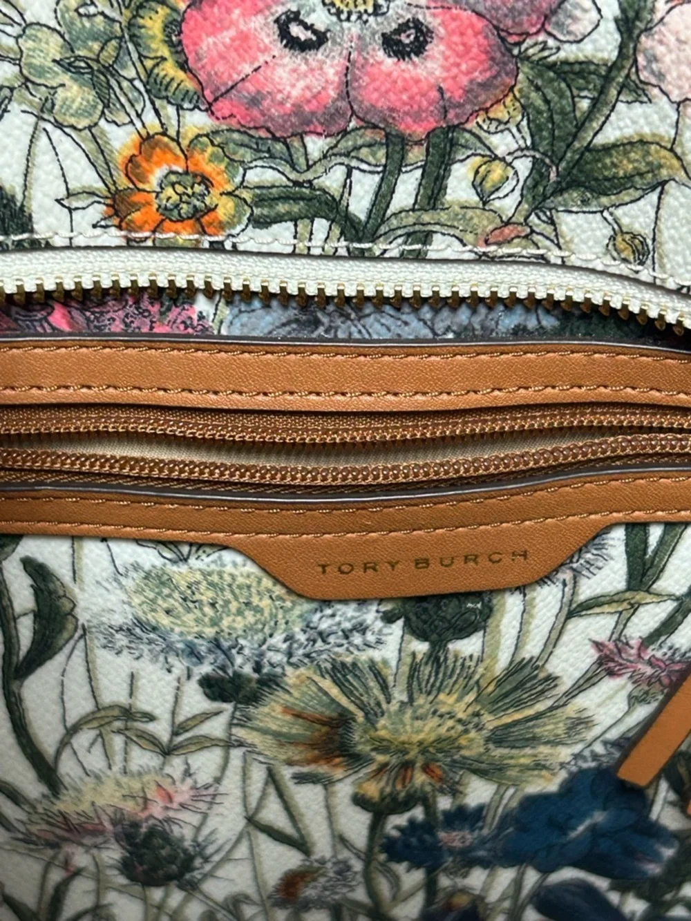 Tory Burch Kerrington Small Zip Floral Coated Canvas Tote Approx. 15 x 10 x 4 - Picture 16 of 17